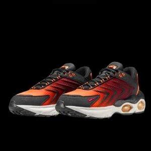 Nike Air Max TW Mens Size 10.5 Black Orange Summit Gym Red